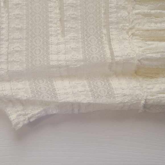 Intimately Free People Pucker Up Peplum Boho Lace Tank. Small - Picture 5 of 6